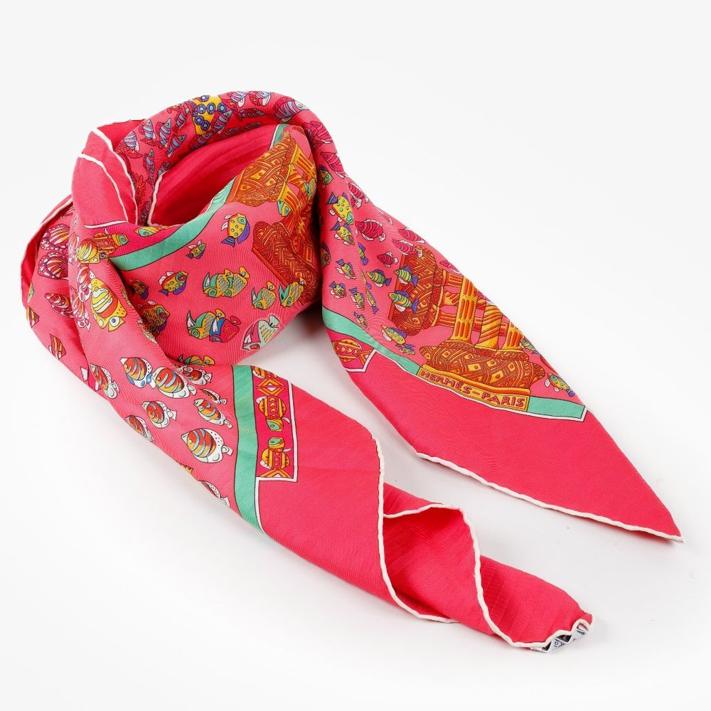 Hermes Vintage 2001 Rencontre Oceane Pink Silk Scarf